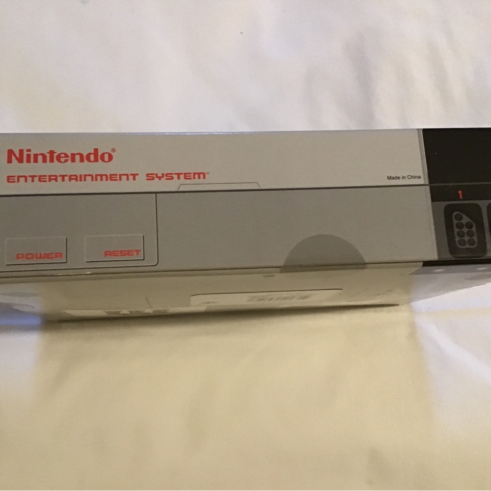 Nintendo Socks - Picture 3 of 10